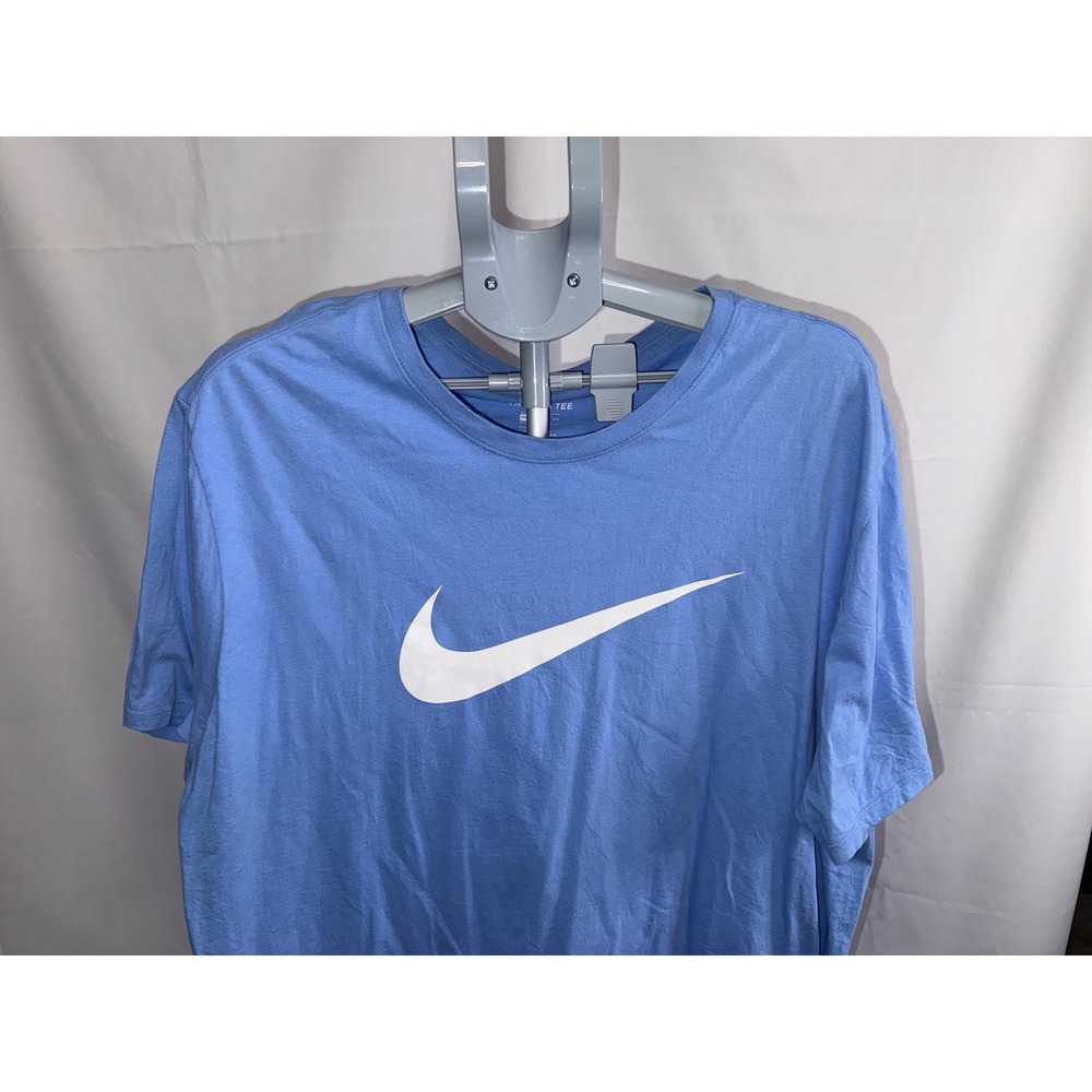 Nike Swoosh Graphic Tee Mens XXL Light Blue Athletic Cut Short Sleeve T-Shirt - Picture 5 of 5
